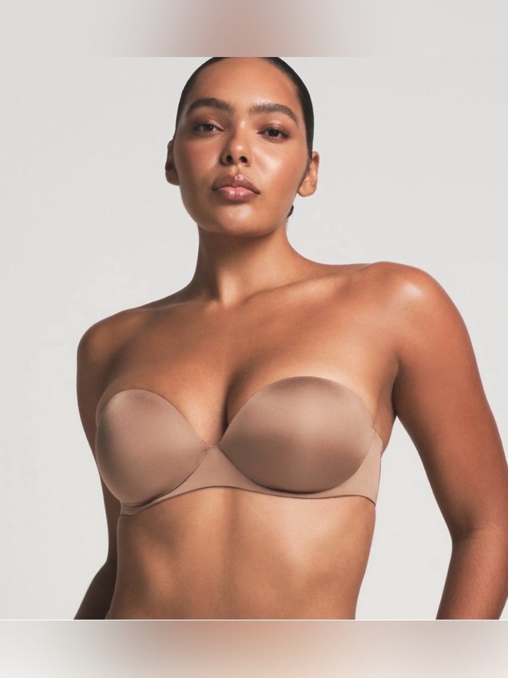 SKIMS ultimate strapless push up bra sienna 36B new—sold out color